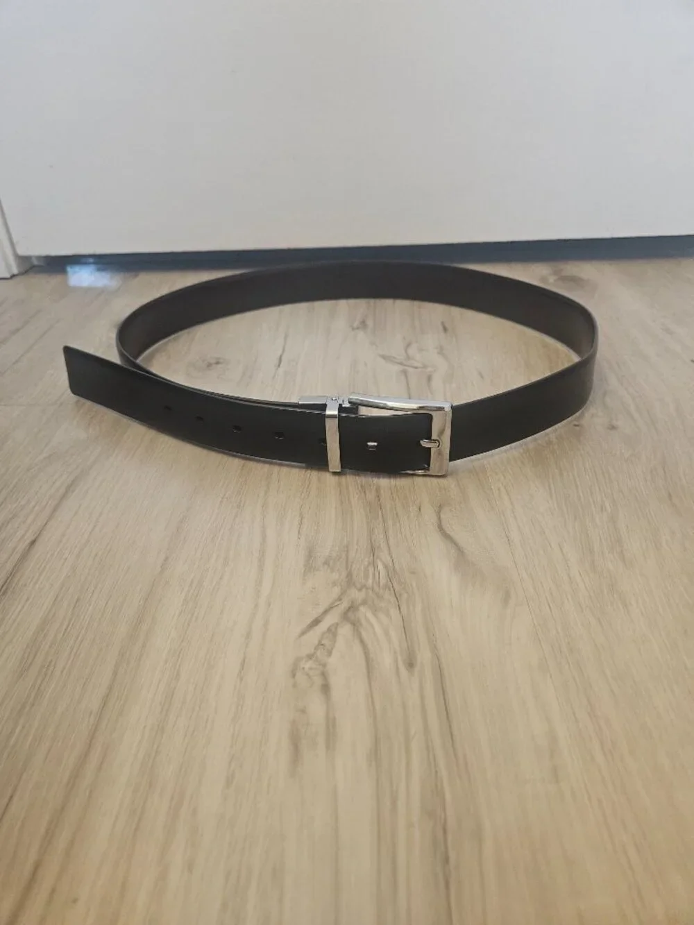 Perry Ellis Reversible Black Brown Leather Belt